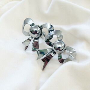 Vintage Ribbon Earrings Silver Tone Bow Screwback Coquette Whimsical